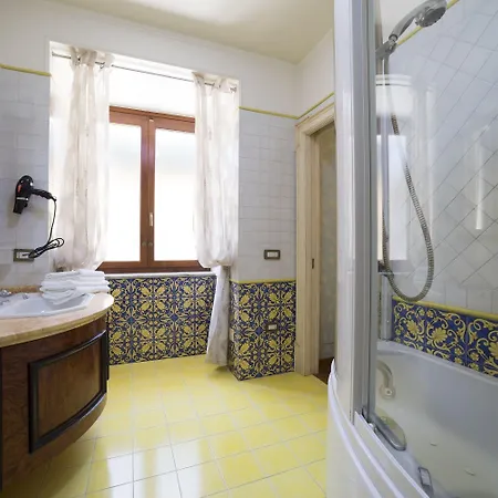 Oda ve Kahvaltı 'o Sole Mio! Napoli