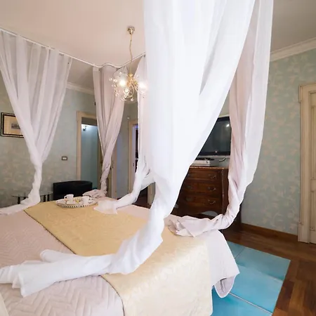 'o Sole Mio! 4* Neapel