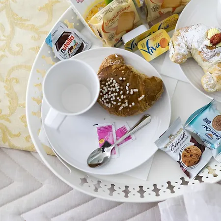 Bed & Breakfast 'o Sole Mio! Naples